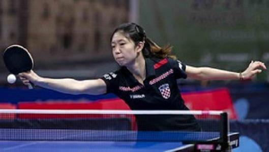 半场战报：多特2-0斯图加特，埃姆雷-詹点射，拜尔破门