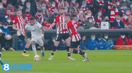 经友好协商，深圳新鹏城足球俱乐部今日宣布任命陈涛...